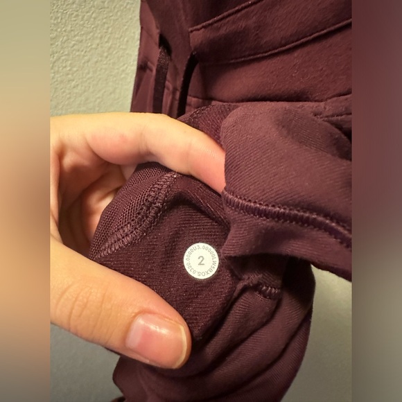 Ready to Rulu Joggers - Picture 12 of 12